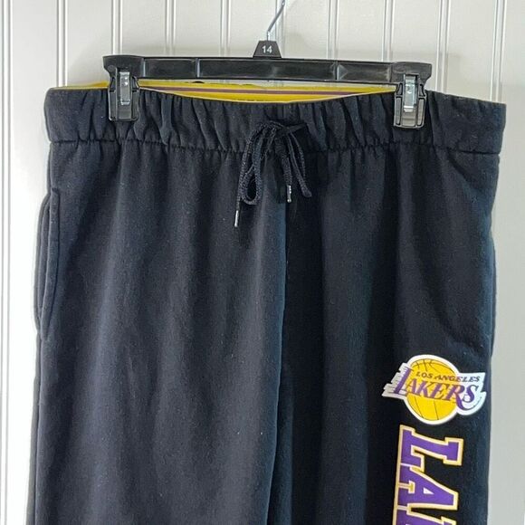 NBA Los Angeles Lakers Black Jogger/Sweat Pants Men’s Size Large Pockets Cuffed - Picture 2 of 8